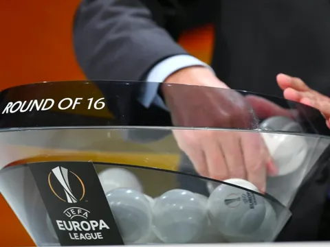 Bốc thăm vòng 1/8 Europa League: Chelsea tái ngộ người cũ, Arsenal dễ thở