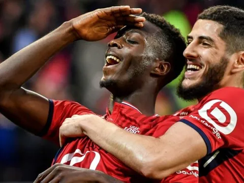 Bom tấn 72 triệu bảng xác định ra đi, chờ Man Utd chi đậm
