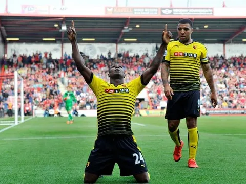Lộ hình ảnh tân binh Ighalo mặc áo Man Utd, fan Quỷ đỏ khấp khởi mừng vui