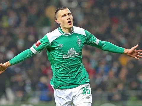 Bremen nhận được cú hích lớn khi trói chân thành công trụ cột