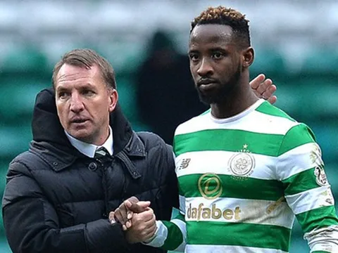Brendan Rodgers bị trò cũ chỉ trích là 'đạo đức giả'