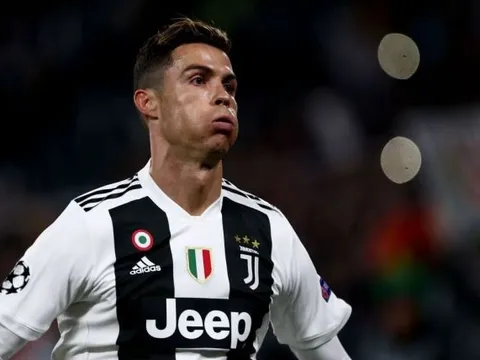 Bực tức, Ronaldo đòi Juve trảm 'mục tiêu' của M.U, mang về 'Ronaldo mới'