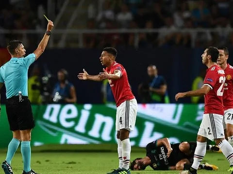 Cả gan "thả thính" Real Madrid, Lingard nhận cái kết đắng nghét