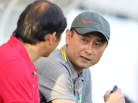 Điểm tin bóng đá Việt Nam tối 28/04: HLV HAG sẽ áp dụng lối chơi như ĐT Việt Nam