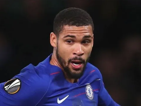 Fan Chelsea: "Cậu ấy là Lampard mới"