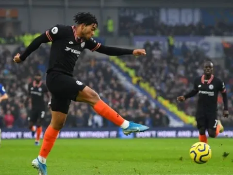 CHÍNH THỨC! Cầu thủ tạt như Becks kí hợp đồng 5 năm rưỡi với Chelsea