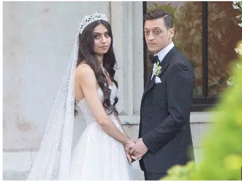 Mesut Ozil chính thức lên xe hoa với hoa hậu Thổ Nhĩ Kỳ