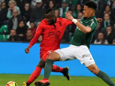 7 cầu thủ 'tuổi teen' được khao khát nhất mùa Hè: Quỷ đỏ muốn 'hốt trọn'