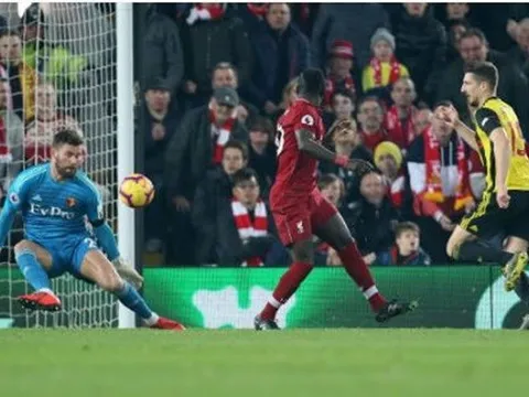 Mane, Van Dijk lập cú đúp; Liverpool "hủy diệt" Watford trên sân nhà