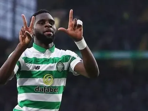 Chris Sutton giải thích lí do mục tiêu của Man Utd, Arsenal có giá 40 triệu bảng