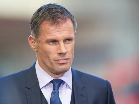 Carragher lên tiếng, chỉ ra cái tên sẽ phải "uống C2" mùa sau