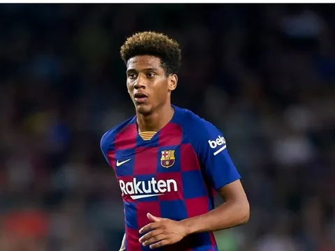 Xù kèo Milan, "sao thất sủng Barca" đáp bến đỗ khó tin