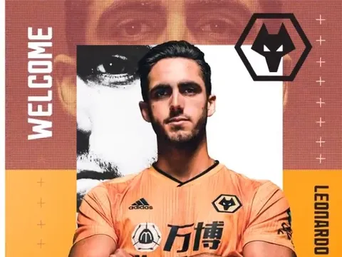 CHÍNH THỨC: Công bố tân binh đầu tiên, Wolves mài sắc nanh vuốt