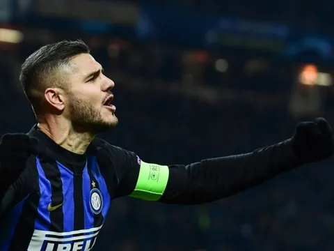 “Cậu bé hư” nước Ý bất ngờ lên tiếng về mục tiêu của Manchester United