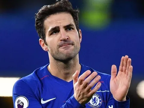 Câu hỏi hóc búa: Vô địch Europa League hay á quân Champions League?