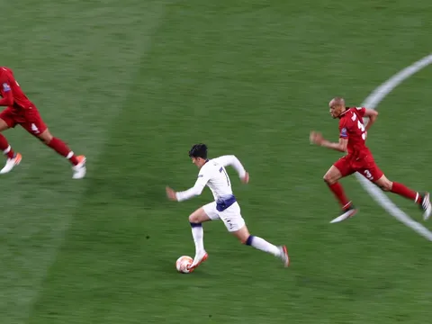 'Cậu ta như chiếc Rolls-Royce, phòng ngự quá tuyệt hảo'