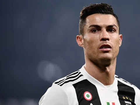 Cầu thủ mà fan muốn 'sex' cùng nhất: Không phải Ronaldo