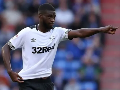 Cầu thủ xuất sắc nhất mùa của Derby County không muốn về Chelsea