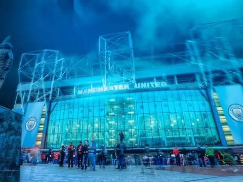 Cay đắng! Old Trafford bị gọi là sân tập của Man City