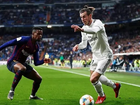 CĐV Barca dùng Ronaldo chế giễu Real Madrid