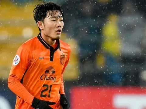 CĐV Buriram kêu gọi đưa Xuân Trường đá chính