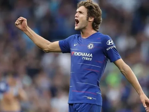 CĐV Chelsea điên tiết với HLV Sarri ở trận M.U: "Ông đùa à? Tạm biệt Top 4"