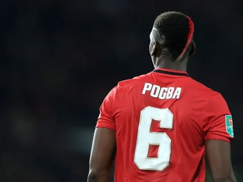 CĐV Man Utd "choáng váng" với thông điệp của Pogba