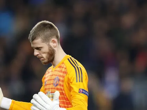CĐV M.U phải chấp nhận sự thật: De Gea là thủ môn tệ nhất năm