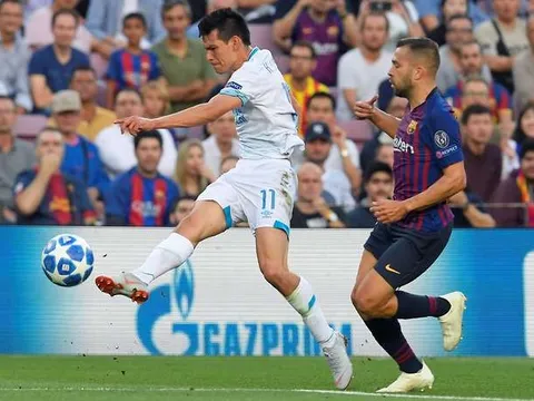 Chần chừ do dự, Man Utd bị vượt mặt phi vụ 'cơn lốc cánh phải'