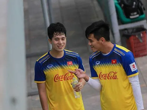 Chấn thương 3 trụ cột U23 Việt Nam: Lo cho Tiến Linh, Đình Trọng vẫn bị phù nề