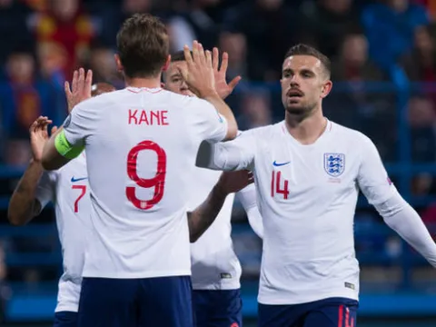 Chấp đối thủ đến 2 trận, tuyển Anh vẫn đang làm được điều khó tin