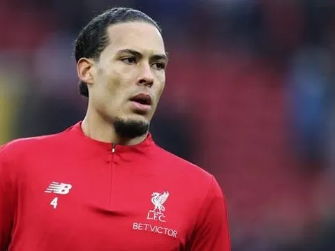 Chê Van Dijk, Rio Ferdinand chỉ ra trung vệ hay nhất thế giới