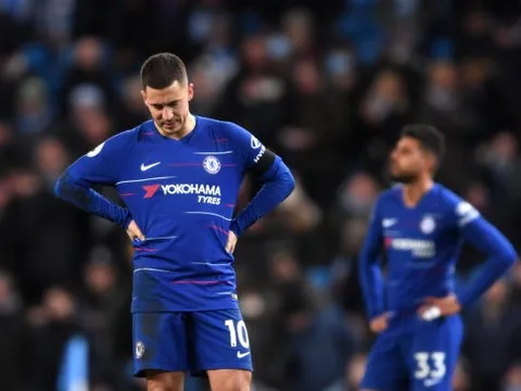 Chelsea có khôn ngoan nếu 'chiến hết mình' với Man United?