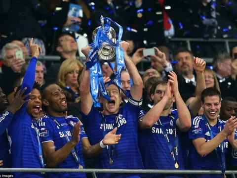 Chelsea và những trận chung kết League Cup: Dấu ấn "Voi rừng" Drogba