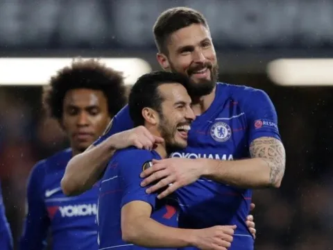 Chi 20 triệu mua lão tướng Chelsea, Barca tạo nên "cơn sốt" cuối tháng Giêng