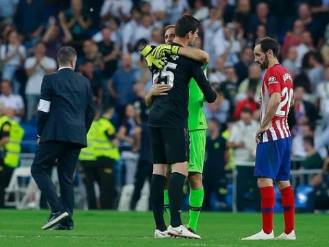 Chi 72 triệu, Man Utd đón "găng tay vàng" thay De Gea về Manchester