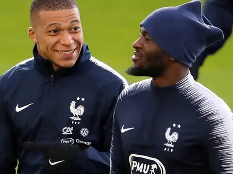 Chi hơn 90 triệu bảng, Real quyết giật mục tiêu "Pogba mới" của M.U