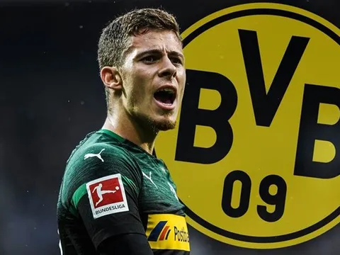 Chỉ trong thời gian ngắn, Dortmund liên tục hái được "quả ngọt" ở TTCN