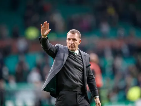 Chia tay Celtic, cựu thuyền trưởng Liverpool trên đường trở lại Anh