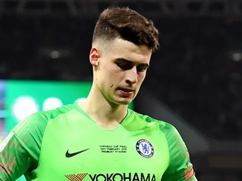 CHÍNH THỨC: Chelsea ra án phạt với 'kẻ nổi loạn' Kepa