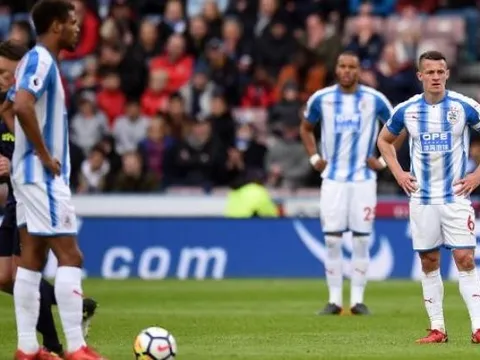 CHÍNH THỨC: Đội đầu tiên rớt hạng ở Premier League