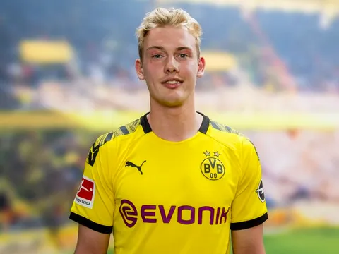 CHÍNH THỨC! Dortmund đón tân binh thứ 3, kẻ khiến 'Messi của Man City' ôm hận