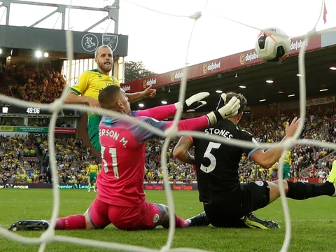 CHÍNH THỨC! Hamsik mới gia nhập "Ác mộng của Man City"