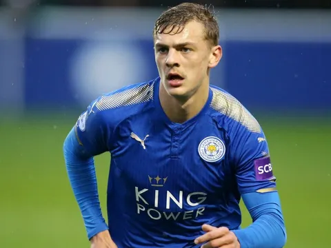 CHÍNH THỨC! Leicester City chia tay "tiền vệ toàn năng"