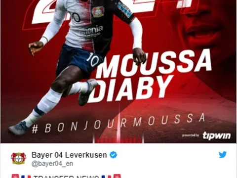 CHÍNH THỨC: Leverkusen đón tân binh thay Brandt, tài năng thành Paris