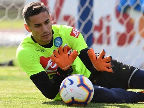 Chính thức: Napoli có 2 bản hợp đồng mới