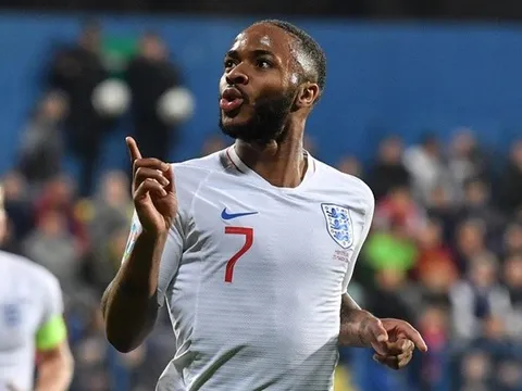 CHÍNH THỨC: Sterling trở thành thủ quân tuyển Anh trước trận Hà Lan