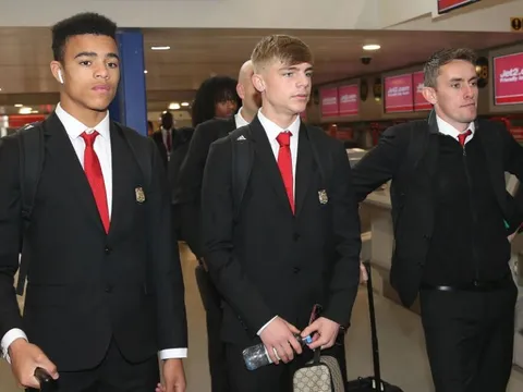 Choáng với danh sách đăng ký thi đấu của Man Utd trước PSG