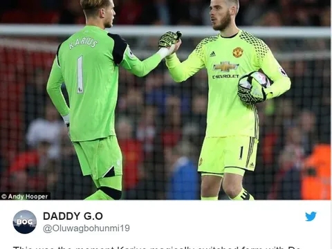 Chơi ngày càng tệ, De Gea bị so sánh với 'thảm họa' của Liverpool