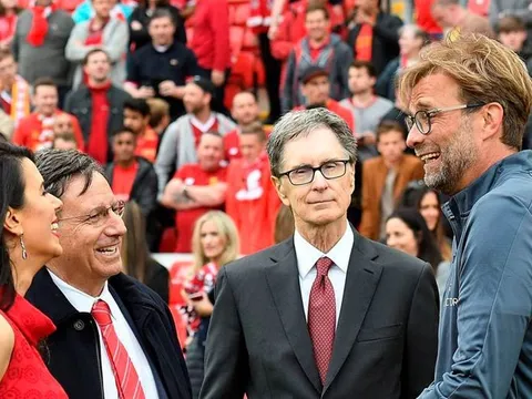 Chưa thể giành cúp, Liverpool đã ngập trong "núi tiền"